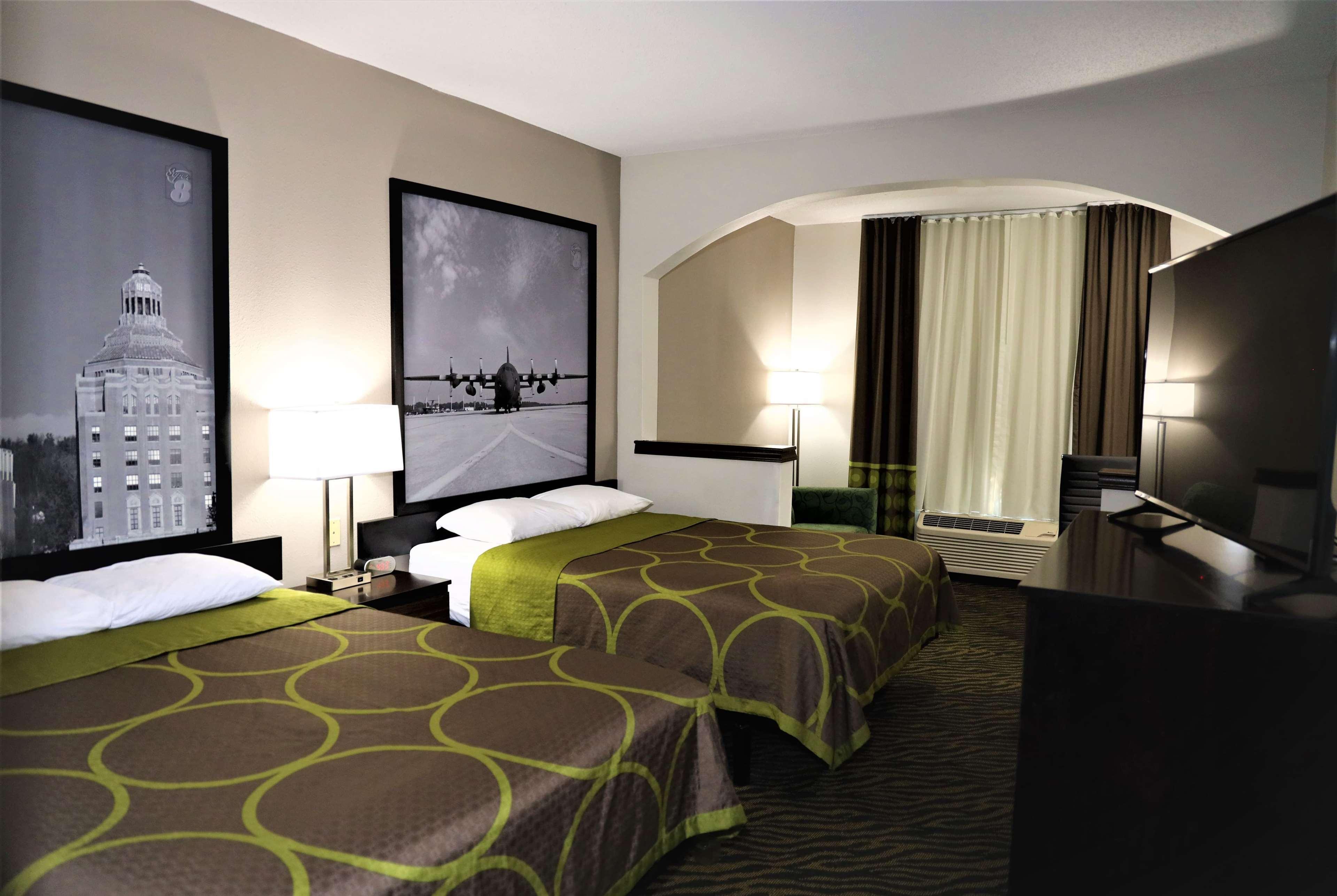 Super 8 By Wyndham High Point/Greensboro Dış mekan fotoğraf